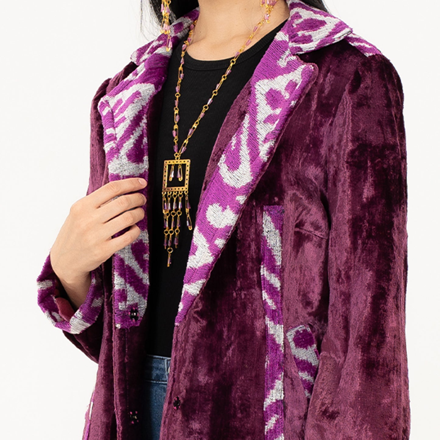 Sangria Jacket with Harmonious Combination Patterns