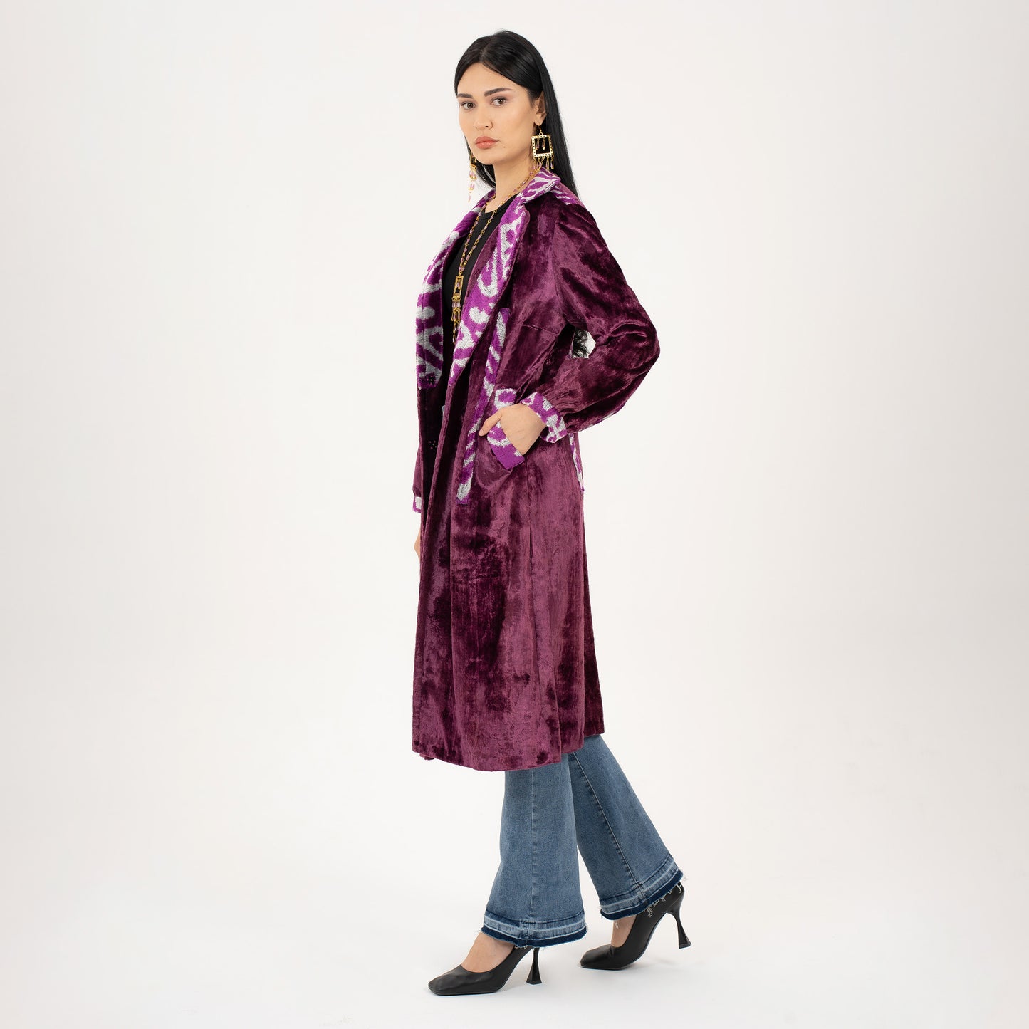 Sangria Jacket with Harmonious Combination Patterns